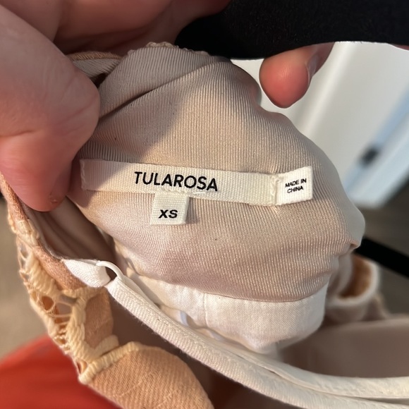 Tularosa Mini Dress with lace - Picture 3 of 3